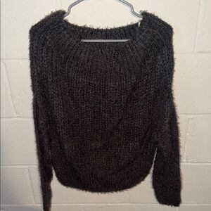 Elegant Black Women's Crew Neck Sweater